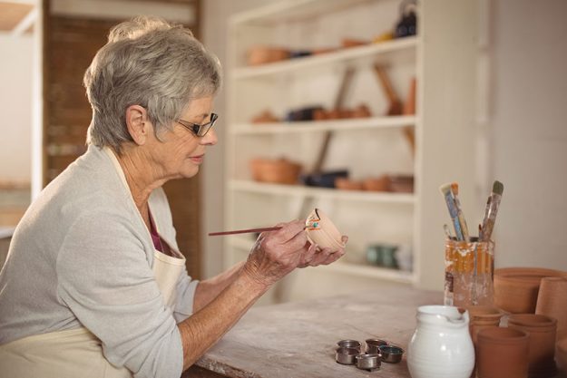 Fun Activities Seniors with Limited Mobility Can Enjoy